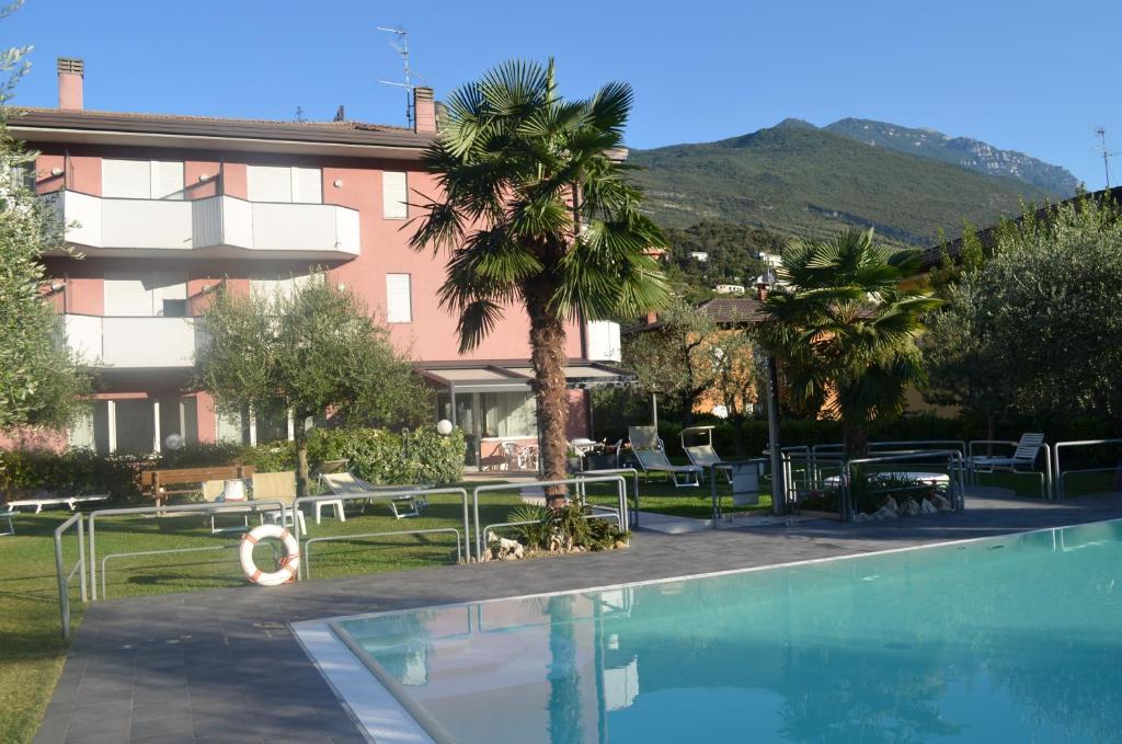 Park Hotel Eden Torbole Sul Garda Exterior photo